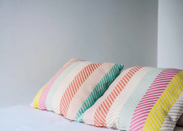 Hébergement de vacances Maison Confort, Parking, Clim, Garage 3ch 5p Tours